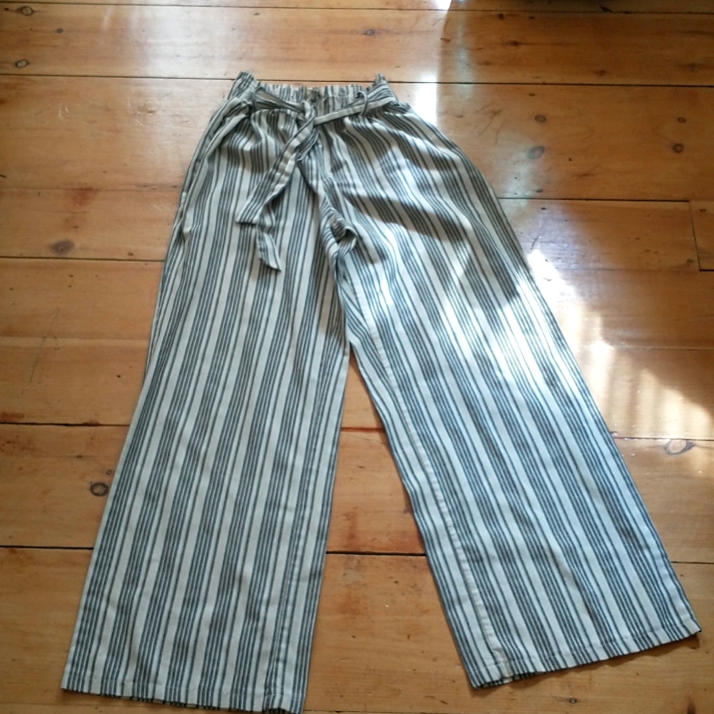 Highrise Linen Like Striped Pants